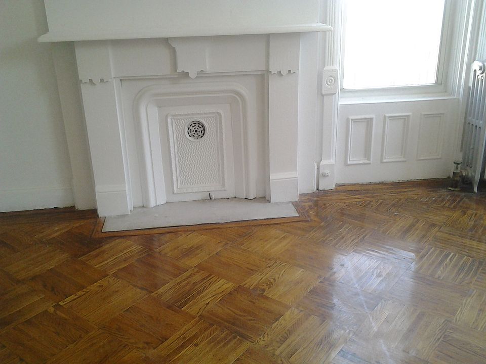 1st image of 340 Jefferson Ave APT 4