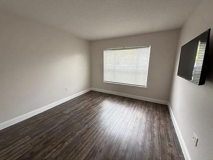 8844 Grand Palms Cir #B — Photo 19