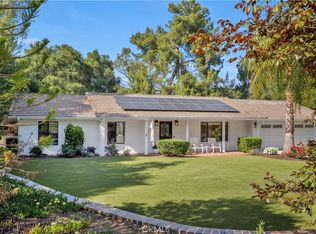 10136 Rancho Roble Rd, Escondido, CA 92026