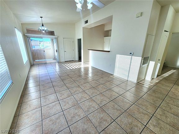 3rd image of 2305 W Horizon Ridge Pkwy APT 2321