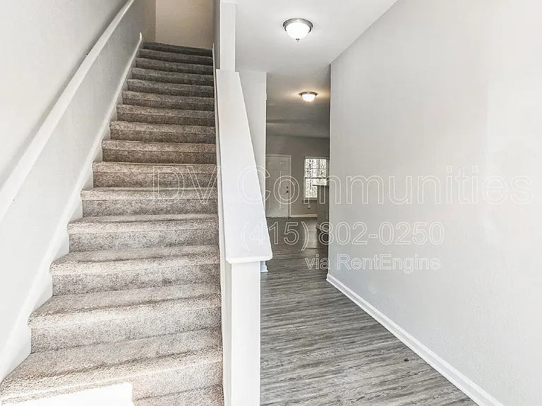 2817 Windsor Forrest Ct — Photo 19