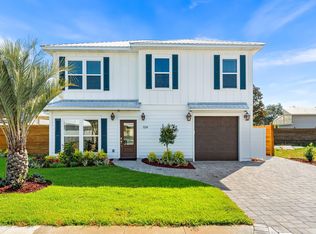 104 Fletcher Way, Destin, FL 32541