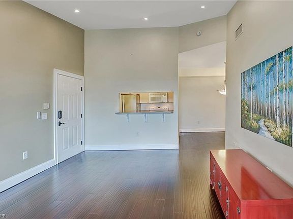 3rd image of 1180 Reserve Way