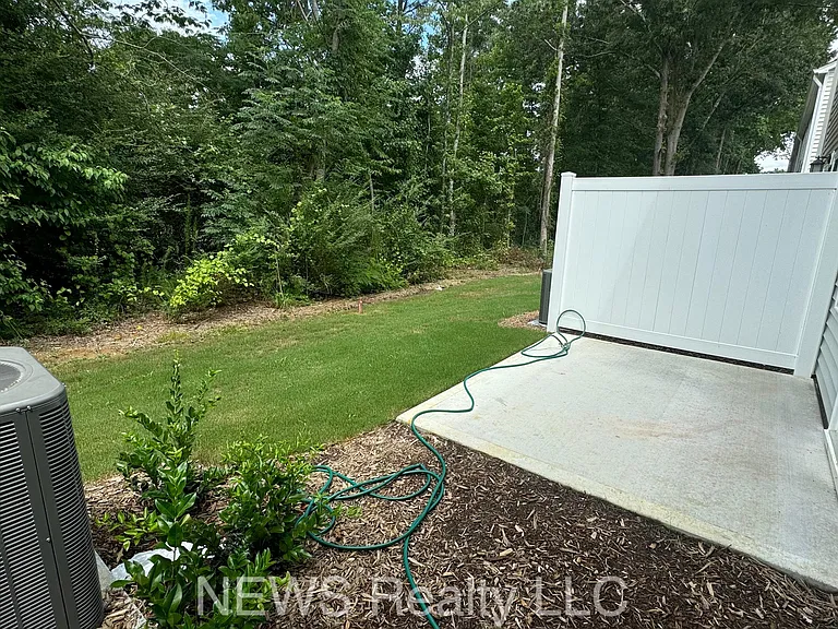 187 Peebles Dr — Photo 18
