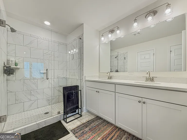 1160 Kendron Ln #16 — Photo 24