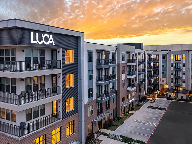 Luca Apartments — Photo 42