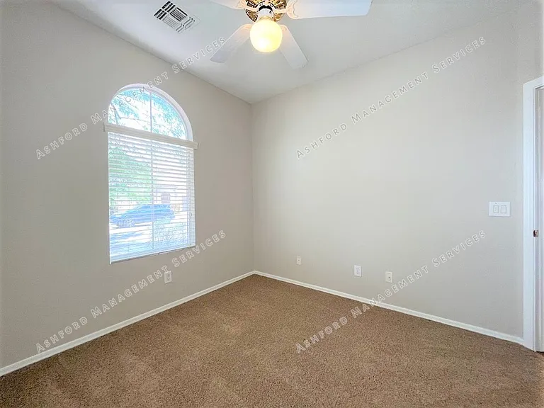 2417 S 90th Gln — Photo 6