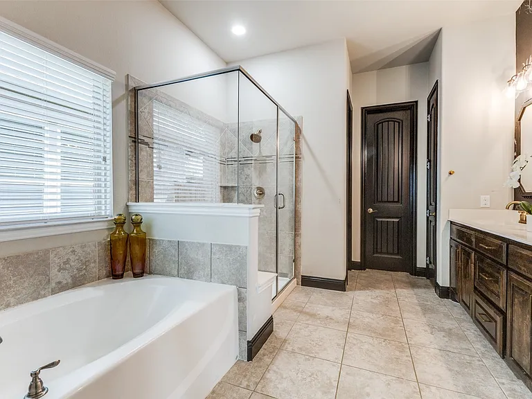 3625 Middleton St — Photo 16