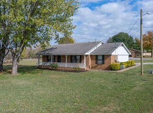 504 Sunnyside Rd, Van Buren, AR 72956