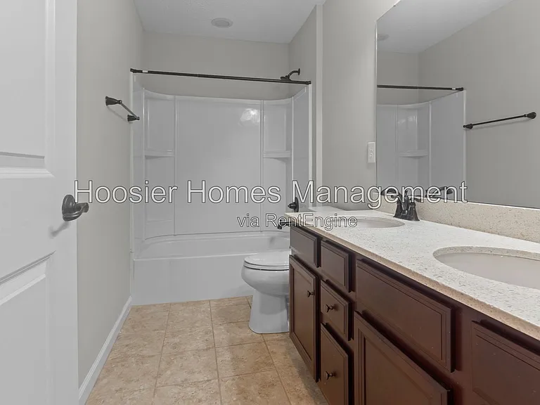 4550 Avedon Way — Photo 21