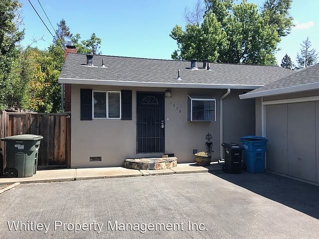 1st image of 1579 Hawes Ct