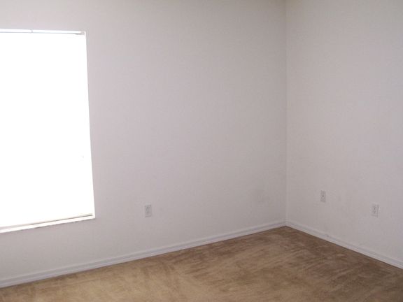 3rd image of 106 Herring Way