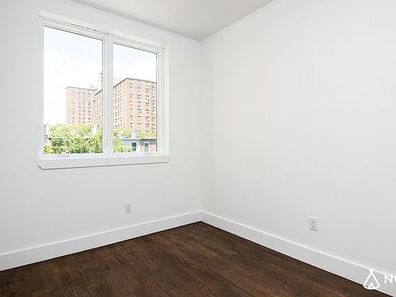5th image of 115 Clifton Pl #3C