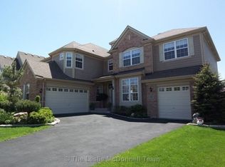 255 Colonial Dr, Vernon Hills, IL 60061