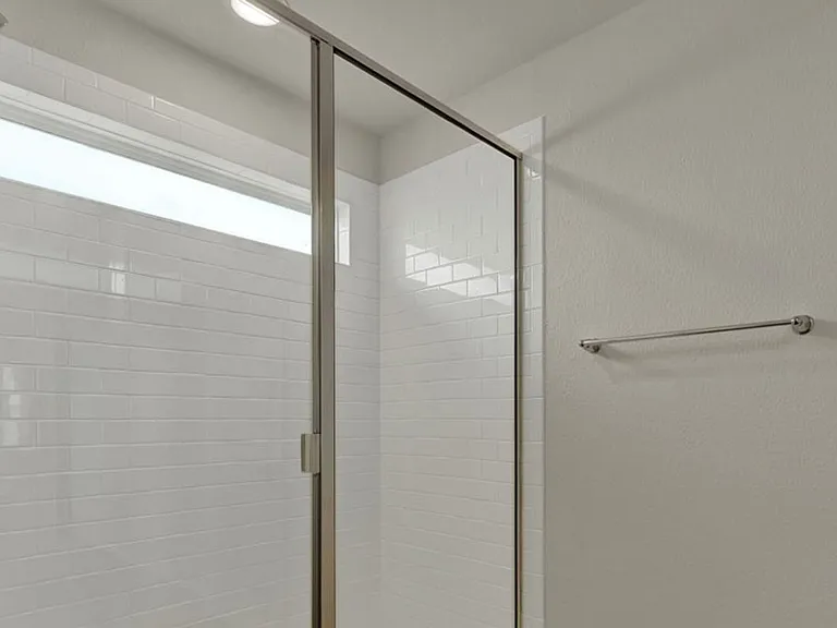 325 Darwin Pl — Photo 19