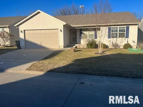 3834 W 15th Street Ct, Davenport, IA 52804