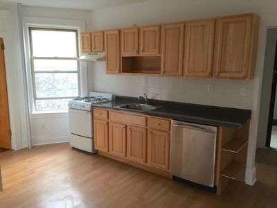 3053 23rd St, Astoria, NY, 11102