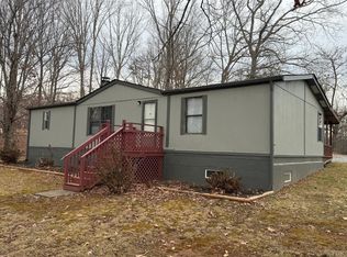 271 Candlemakers Ln, Rustburg, VA 24588