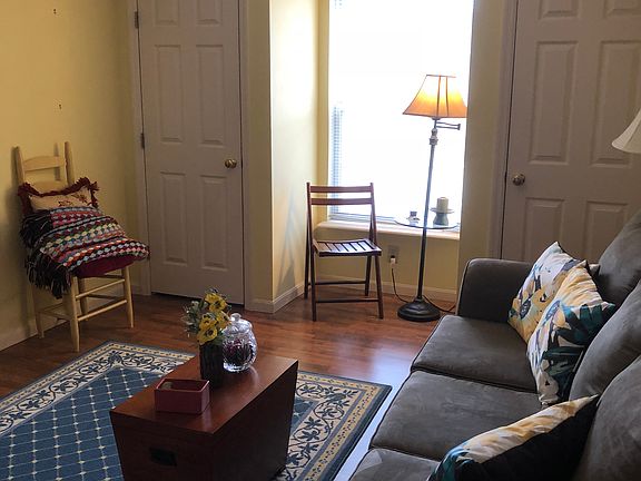 4th image of 3302 Emerald Lakes Dr Unit 8