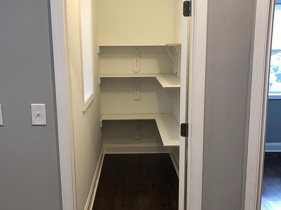 4th image of 7959 S Laflin St #1