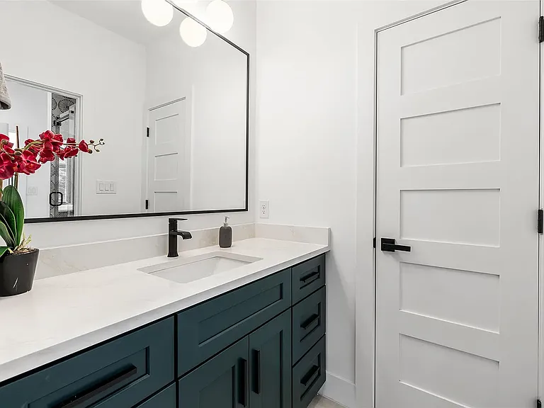 3705 Wilson St #1 — Photo 18