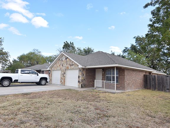 2nd image of 3306 Alicante Ct #B