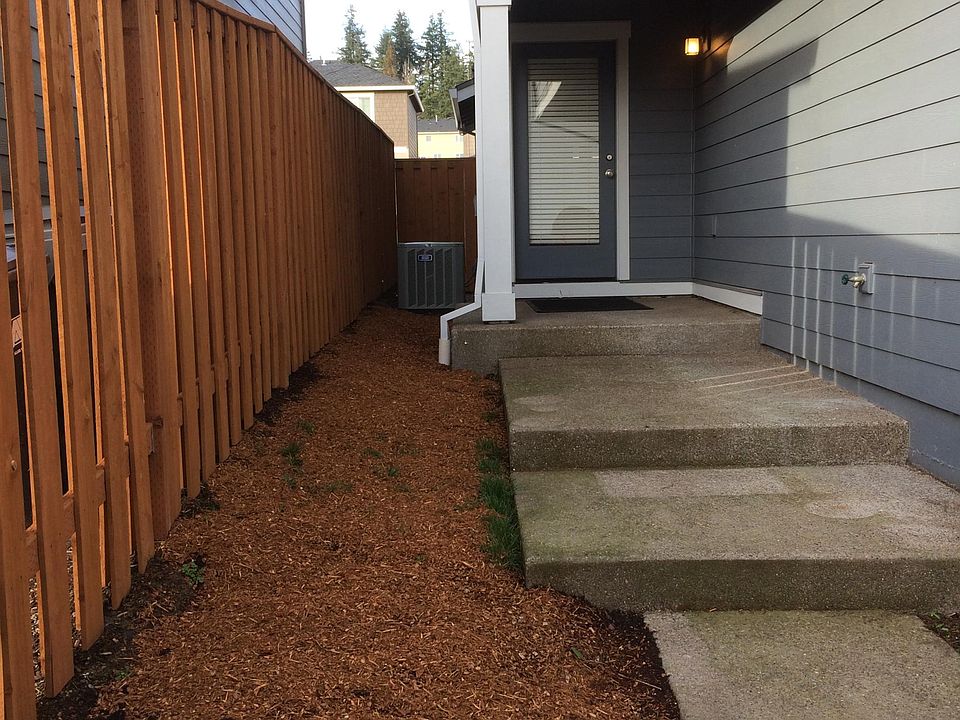 2nd image of 3024 NW White Oak Ave #3024
