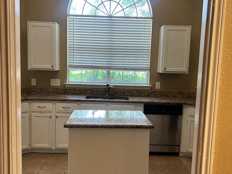 2345 Browning Dr — Photo 6
