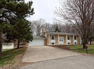 W5586 Castle Rd, Shawano, WI 54166