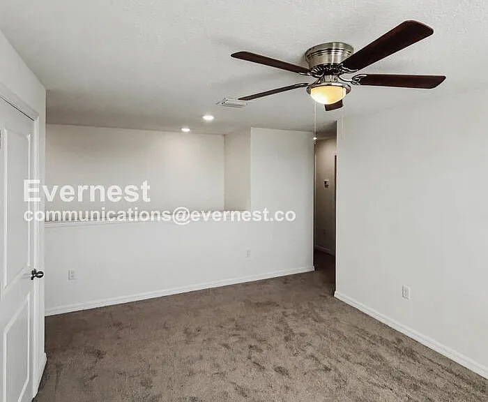 5106 Plumeria Dr — Photo 22