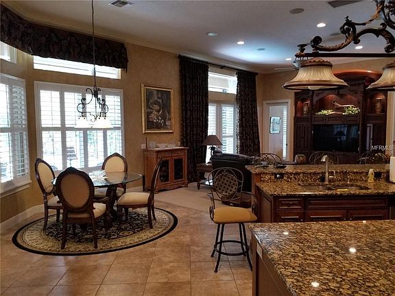 5th image of 12832 Magnolia Pointe Blvd