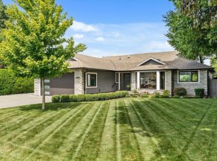 46265 Roy Ave, Chilliwack, BC V2R2W2