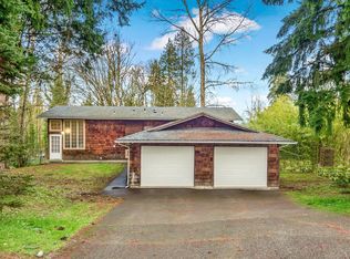 8721 Shadow Wood Dr #B, Everett, WA 98208