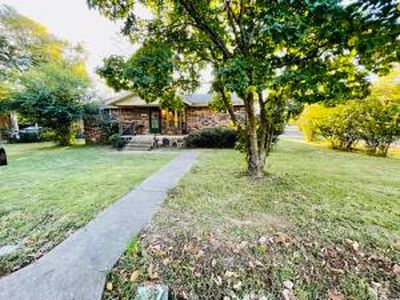 1302 S Cleveland Ave, Russellville, AR, 72801