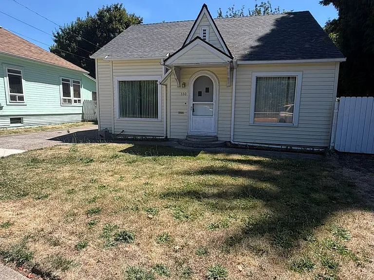 330 E Grant St — Photo 6
