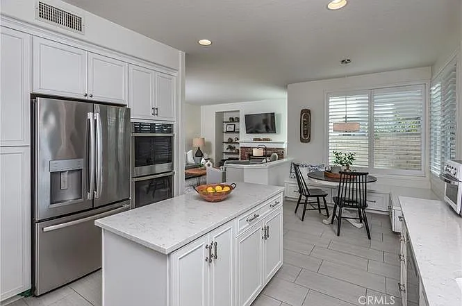 15464 Borges Dr — Photo 48