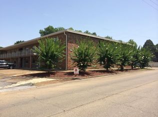 601 5th Ave N, Columbus, MS 39701