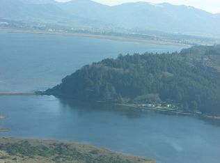 6860 Bayocean Rd NW, Tillamook, OR 97141