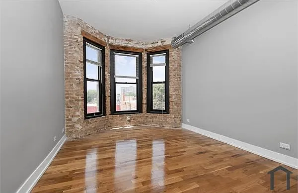 2149 S California Ave #3 — Photo 4