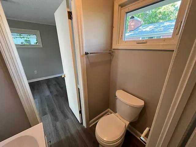 1810 Catawba St — Photo 35