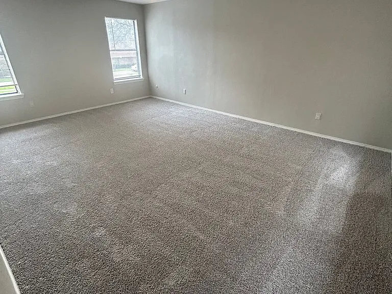 3425 Courtyard Cir — Photo 7