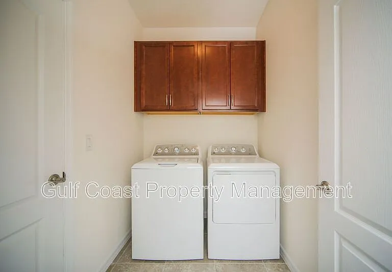 2903 Esmeralda Dr — Photo 18