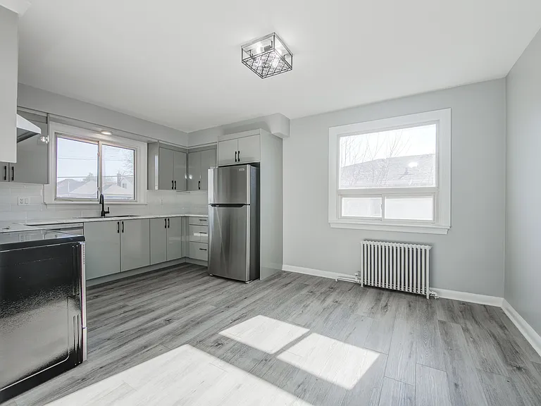 99 Haig St #1 — Photo 3