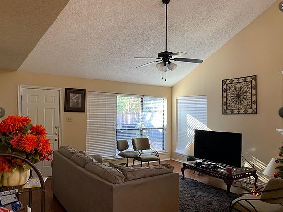 2nd image of 6805 Dalmation Cir