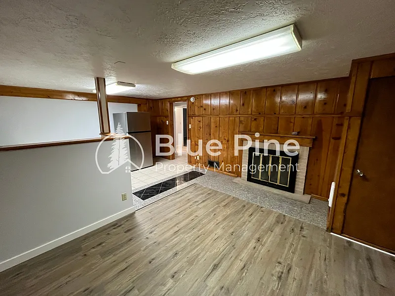 Building Photo - 892 McKinley Ave