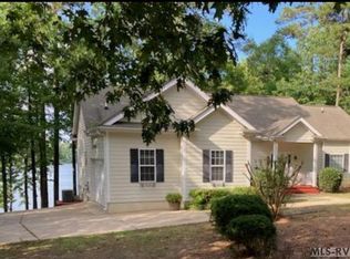 286 Lakewoods Dr, Macon, NC 27551