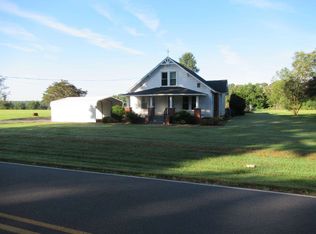 2639 Emmanuel Church Rd, Conover, NC 28613