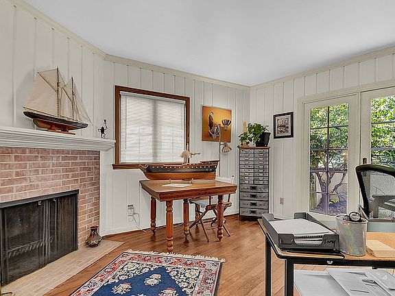 5th image of 3523 Avignon Pl