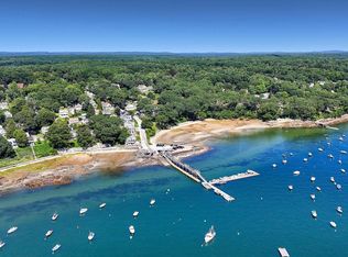 2 Town Landing Rd, Falmouth, ME 04105