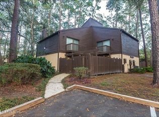 10401 Bigtree Cir E, Jacksonville, FL 32257